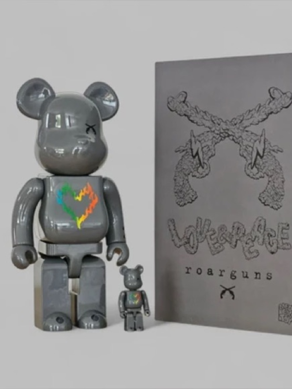 Bearbrick x Roarguns 20th anniversary 100% and 400% set